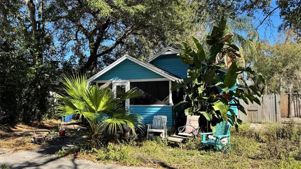 305 PA AVENUE, CLEARWATER, FL 33755 photo 2