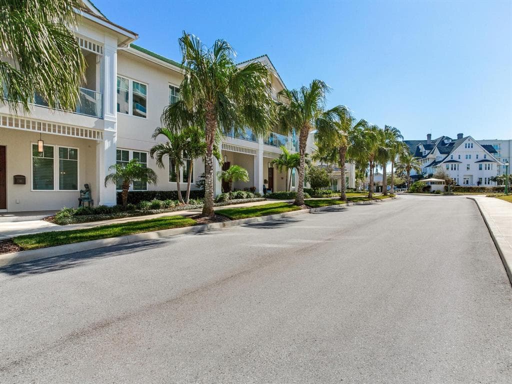 15 PALM TERRACE Unit 502, BELLEAIR, FL 33756 photo 2