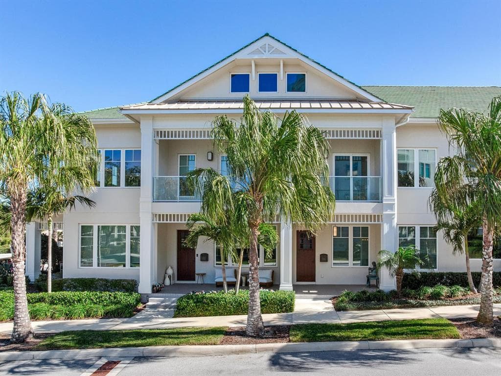 15 PALM TERRACE Unit 502, BELLEAIR, FL 33756