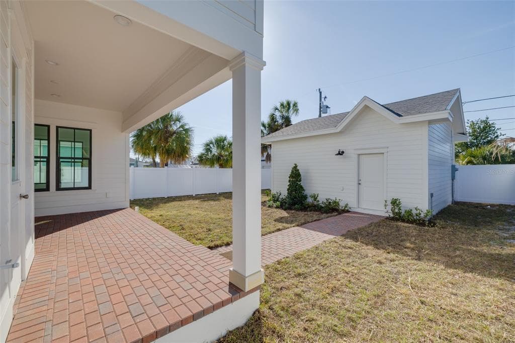 2420 3RD AVENUE, Street PETERSBURG, FL 33712 photo 5