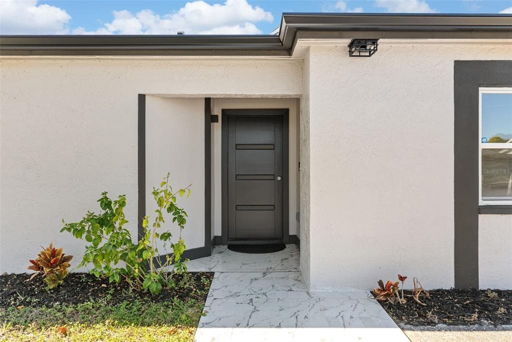 12368 70TH STREET, LARGO, FL 33773 photo 4