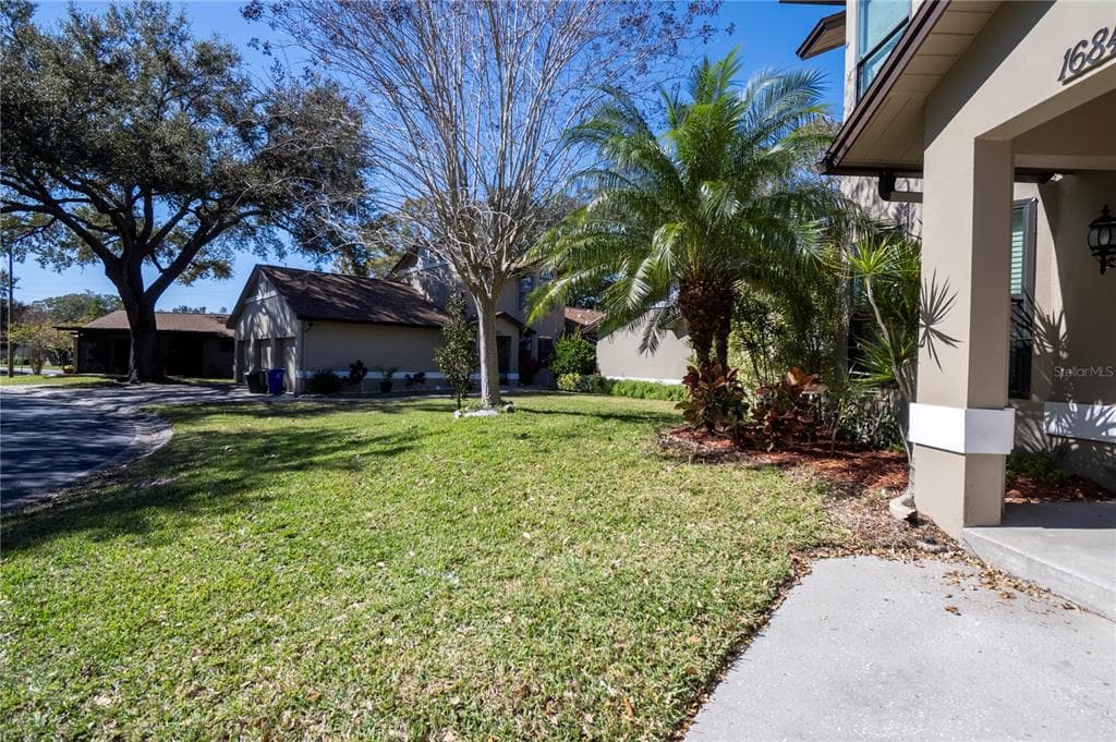 1684 FRY Court, DUNEDIN, FL 34698 photo 4