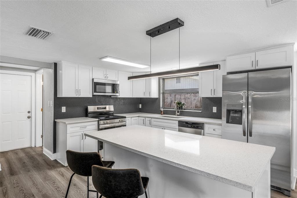 9201 HUNT CLUB LANE, PORT RICHEY, FL 34668 photo 4