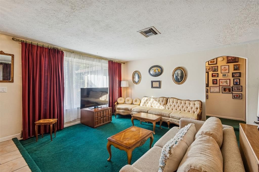 11600 MEADOWLANE DRIVE, DADE CITY, FL 33525 photo 5