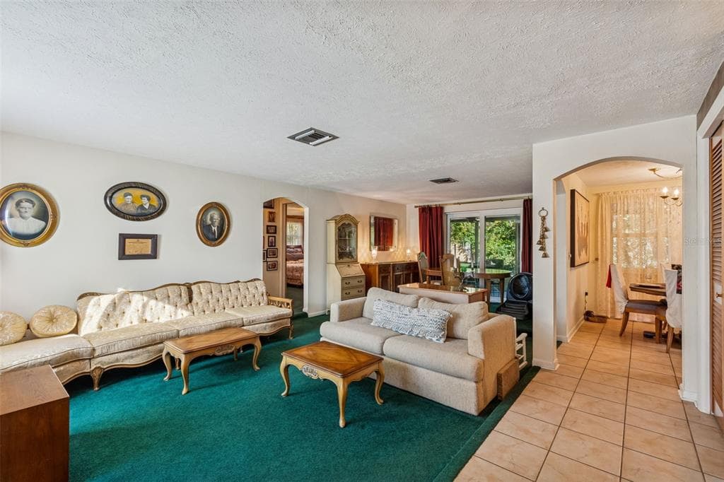 11600 MEADOWLANE DRIVE, DADE CITY, FL 33525 photo 4