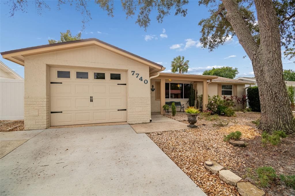7740 HAWTHORN DRIVE, PORT RICHEY, FL 34668