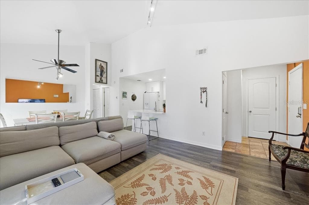 1859 BOUGH AVENUE Unit D, CLEARWATER, FL 33760 photo 5