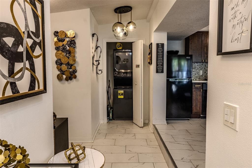 11608 BOULEVARD, TAMPA, FL 33612 photo 4