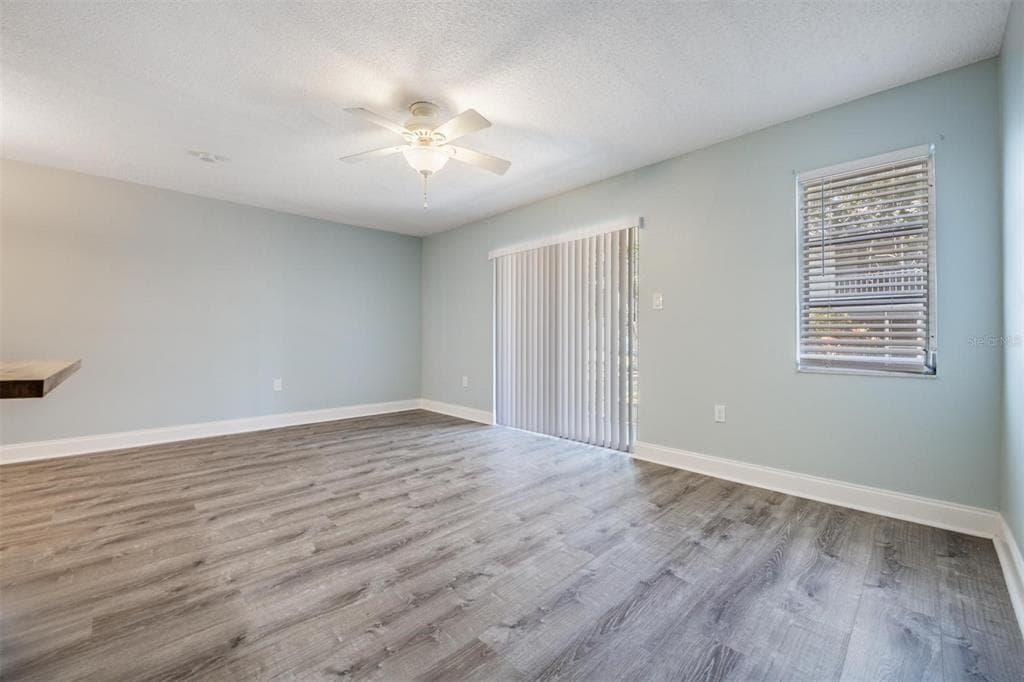 233 MCMULLEN BOOTH ROAD Unit 43, CLEARWATER, FL 33759 photo 4