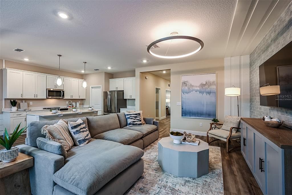 10213 FIELDSTONE MYRTLE WAY, SAN ANTONIO, FL 33576 photo 3