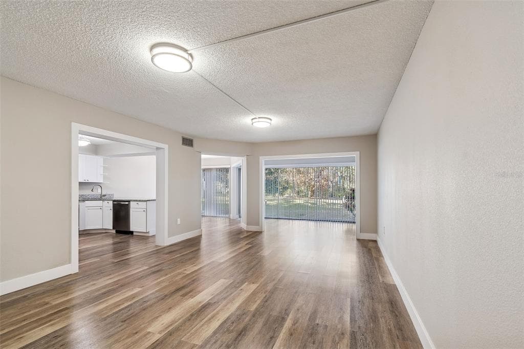 225 COUNTRY CLUB DRIVE Unit E148, LARGO, FL 33771 photo 3