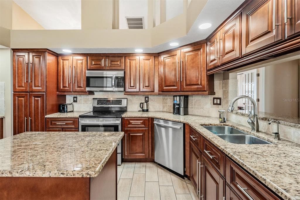 3252 NOEMI DRIVE, NEW PORT RICHEY, FL 34655 photo 4