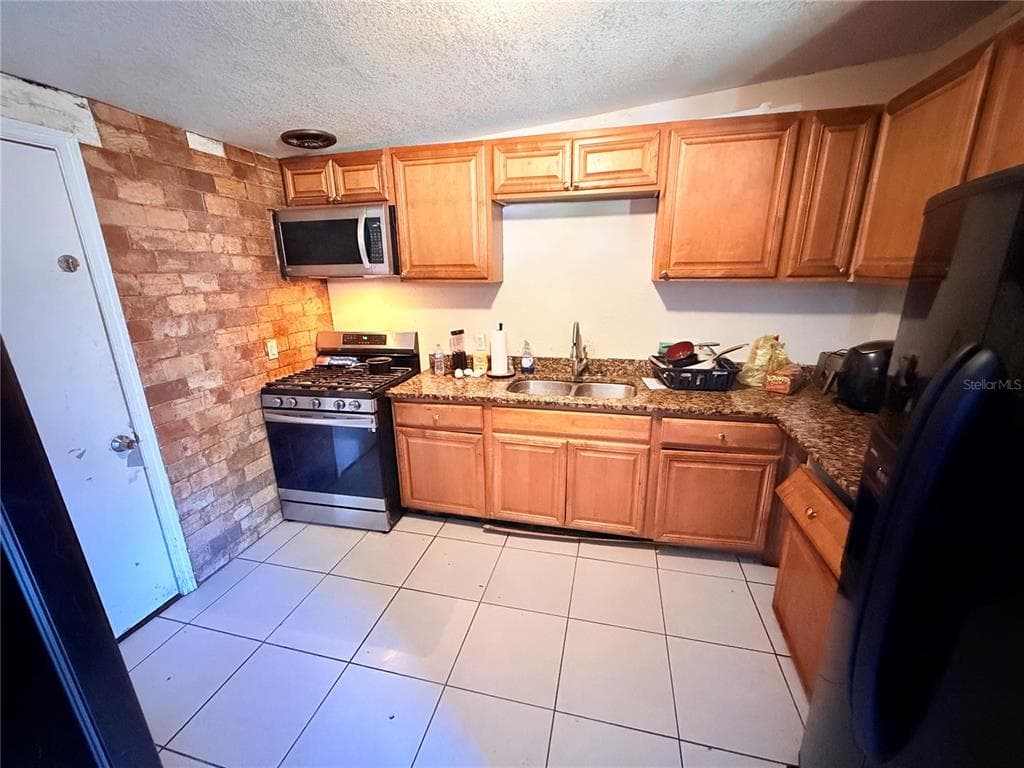 4628 16TH Avenue, Street PETERSBURG, FL 33711 photo 5