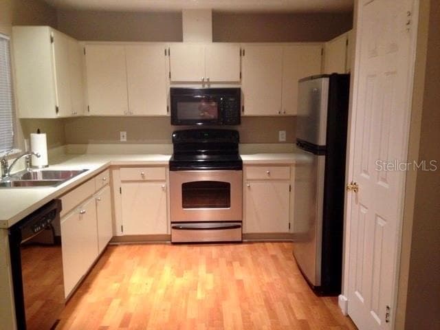 8330 DUVAL DRIVE, PORT RICHEY, FL 34668 photo 3