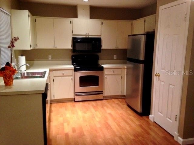 8330 DUVAL DRIVE, PORT RICHEY, FL 34668 photo 4