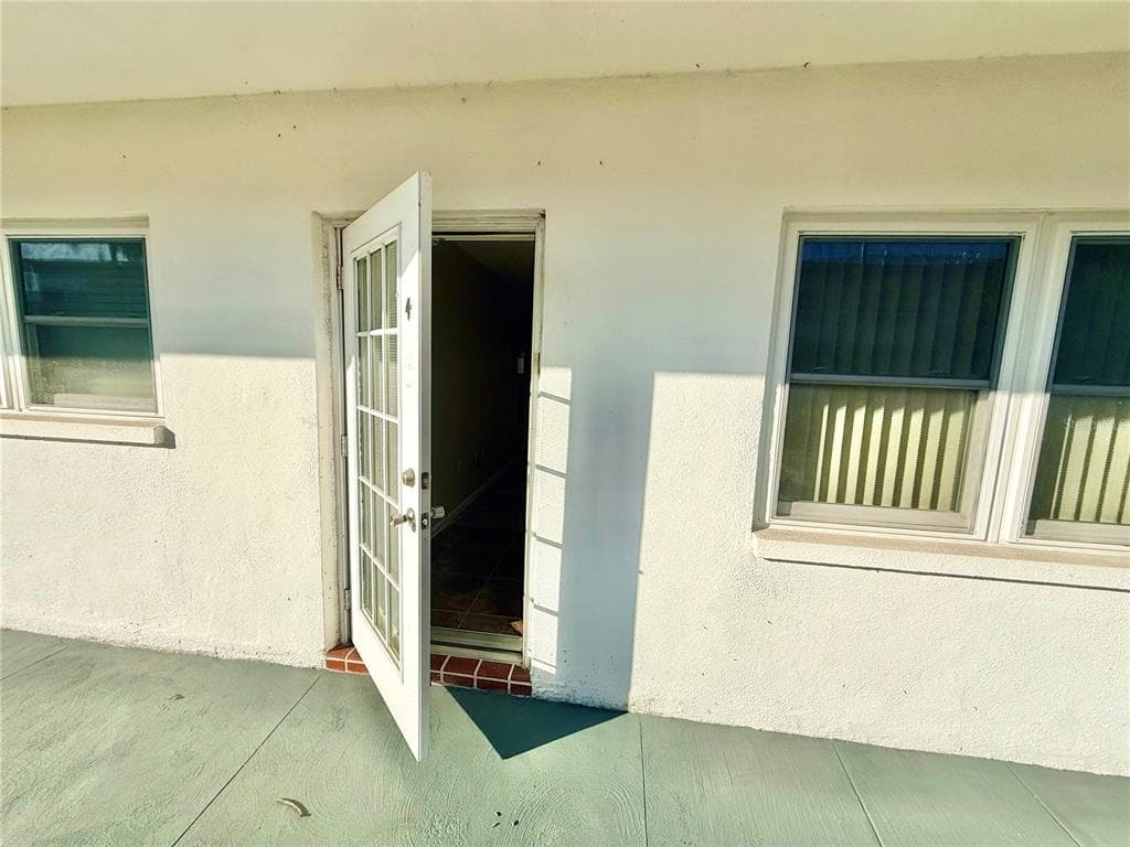 5875 18TH STREET Unit 4, Street PETERSBURG, FL 33714 photo 3