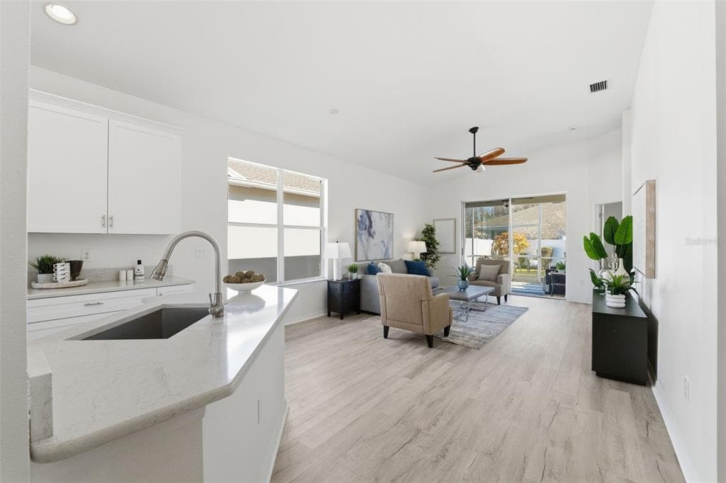 2912 TORRANCE DRIVE, LAND O LAKES, FL 34638 photo 3