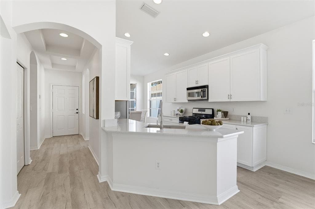 2912 TORRANCE DRIVE, LAND O LAKES, FL 34638 photo 4