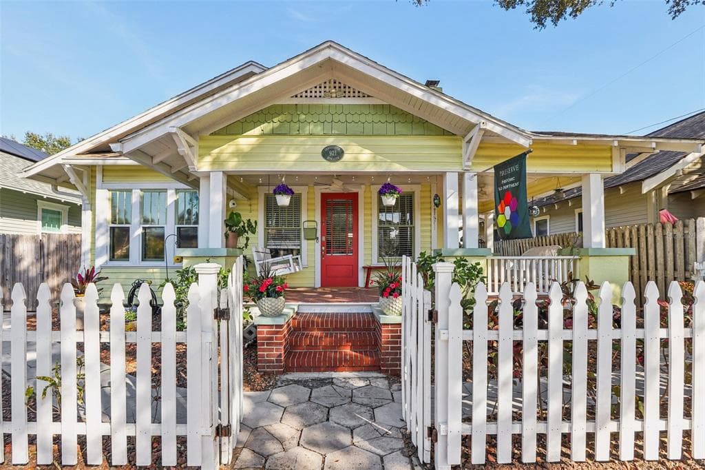 921 3RD STREET, Street PETERSBURG, FL 33701 photo 4