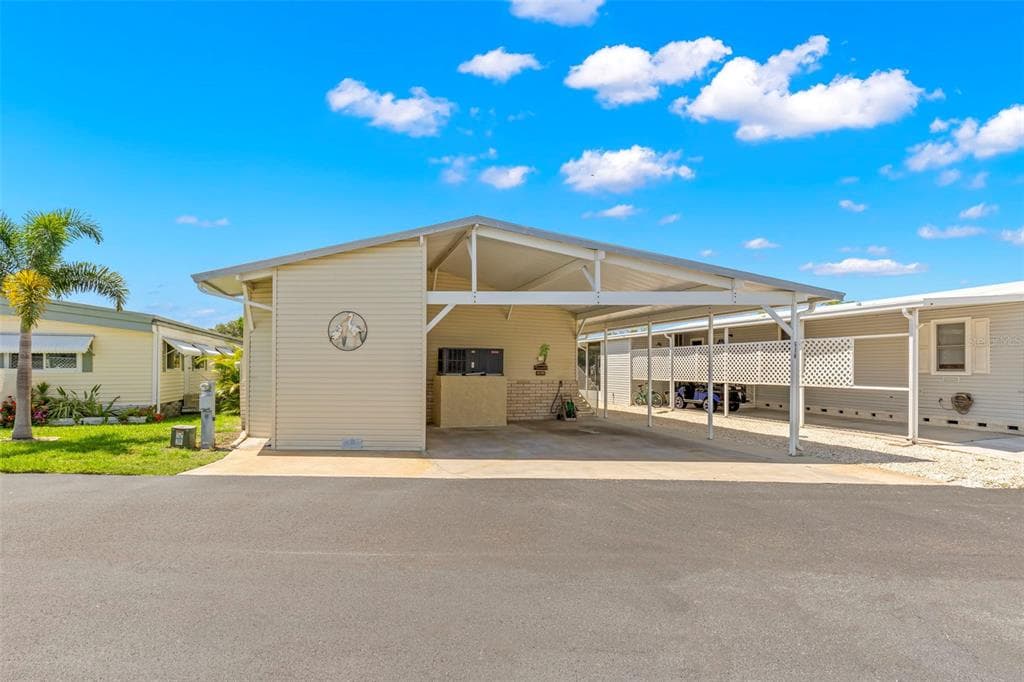 514 MOUNT OAK AVENUE, Street PETERSBURG, FL 33702 photo 5