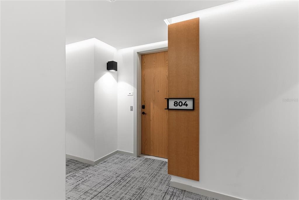 777 3RD AVENUE Unit 804, Street PETERSBURG, FL 33701 photo 2