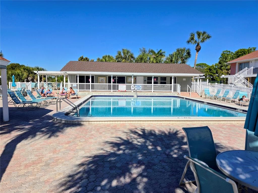 4105 38TH AVENUE, Unit# F, ST PETERSBURG, FL, 33711 photo 5