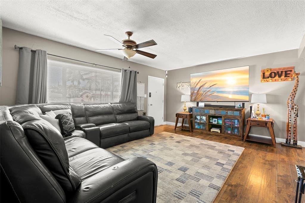 1009 SAN REMO AVENUE, CLEARWATER, FL 33756 photo 5