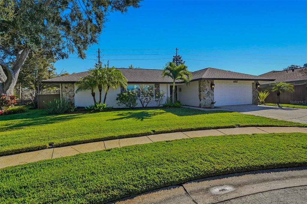 10099 LINDEN PLACE DRIVE, SEMINOLE, FL, 33776 photo 5