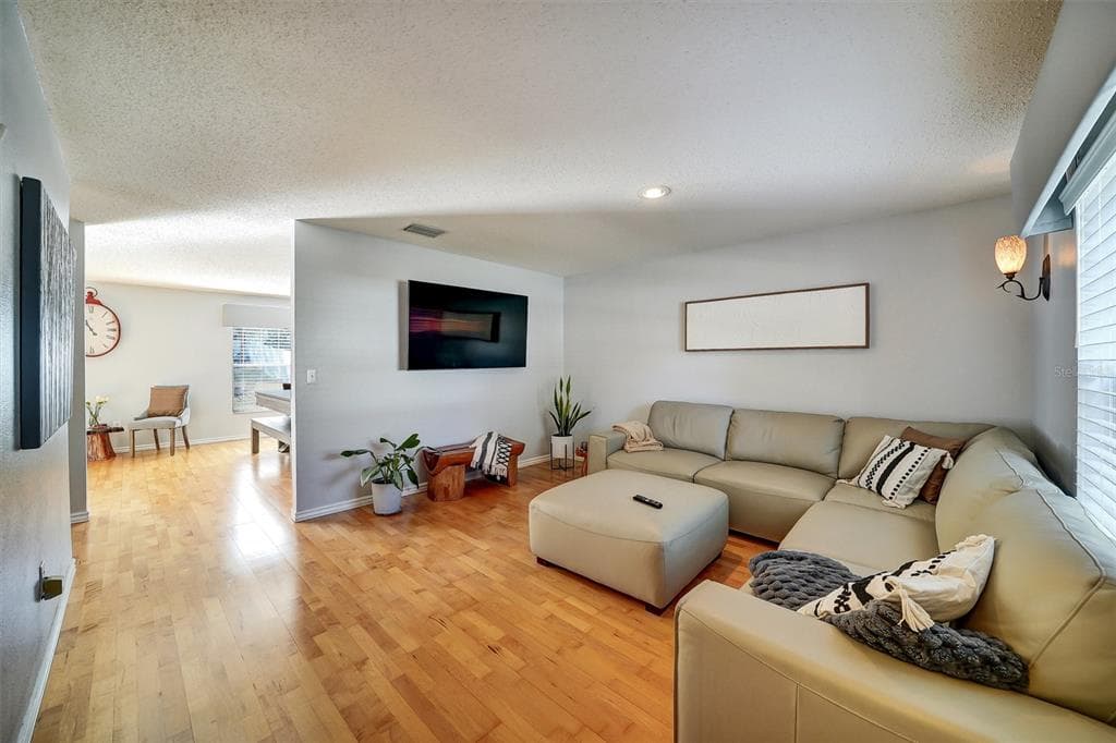 13706 FAREHAM ROAD, ODESSA, FL 33556 photo 4