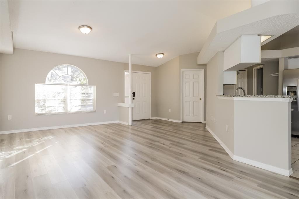 7141 SANDYWOOD COURT, NEW PORT RICHEY, FL 34654 photo 4