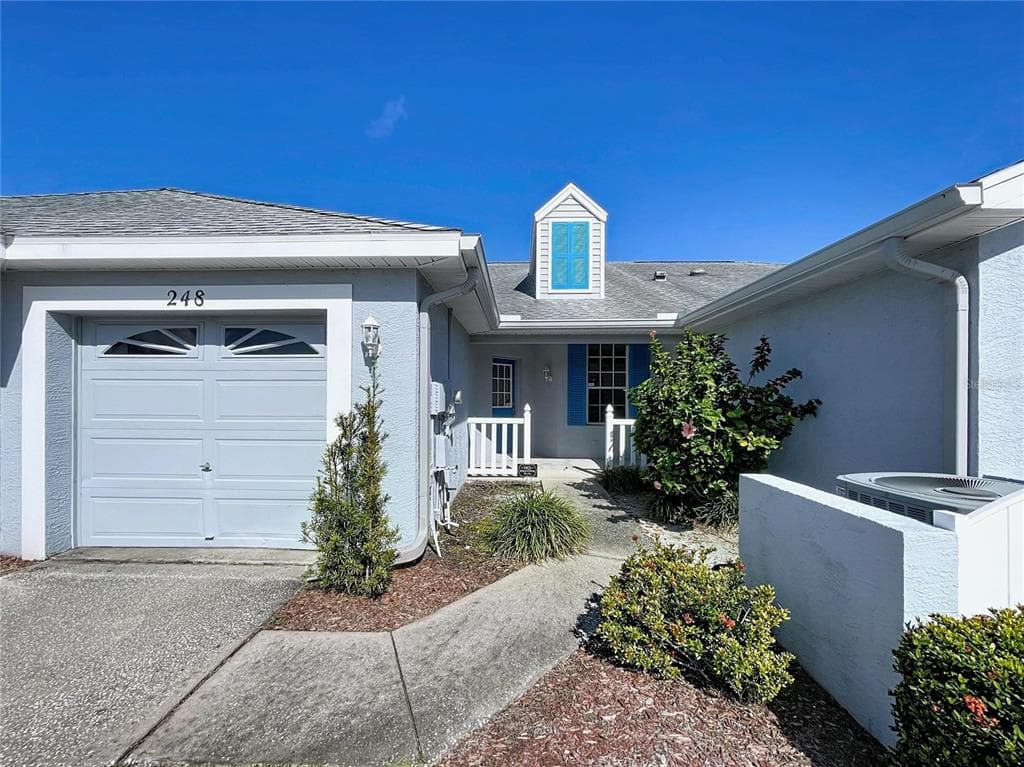 248 HEMINGWAY DRIVE, OLDSMAR, FL 34677 photo 2