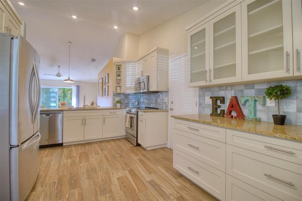 1460 BRIER COURT, PALM HARBOR, FL 34683 photo 5