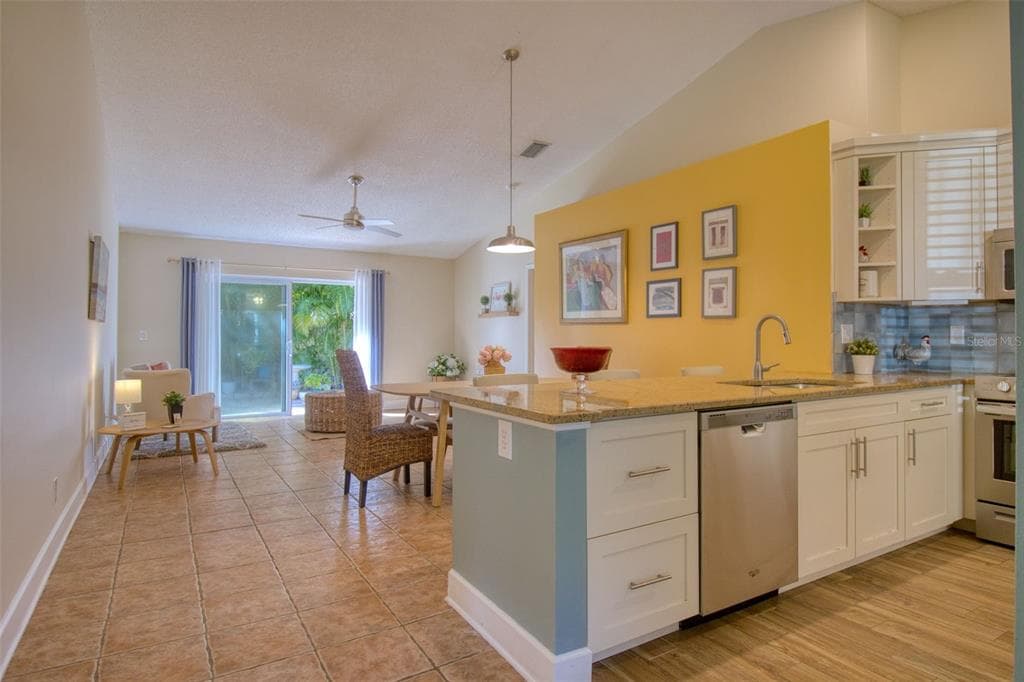 1460 BRIER COURT, PALM HARBOR, FL 34683 photo 4