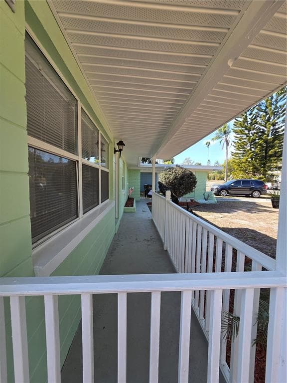 298 11TH AVENUE, LARGO, FL 33770 photo 4