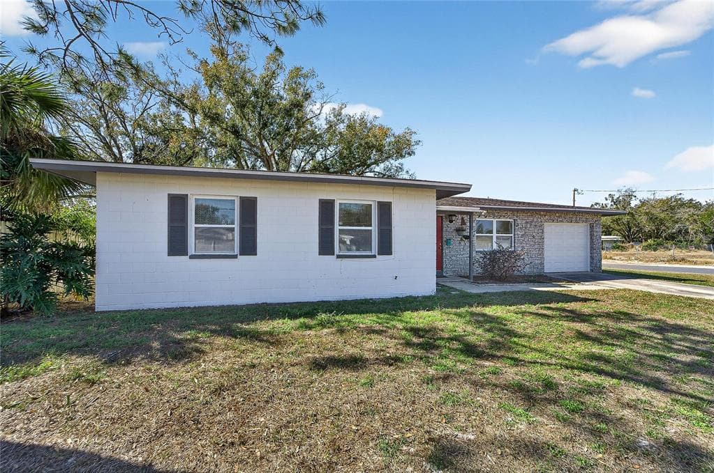 9120 MEMORIAL Highway, TAMPA, FL 33615 photo 3