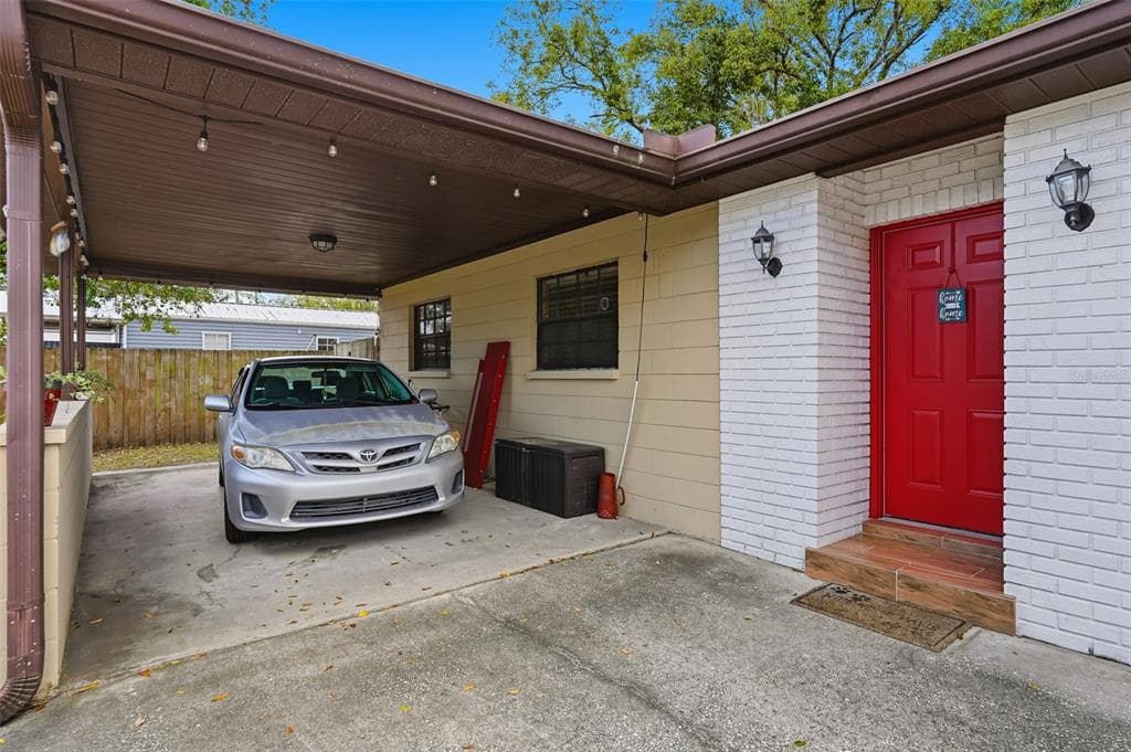 7806 ALBANY AVENUE, TAMPA, FL 33604 photo 4