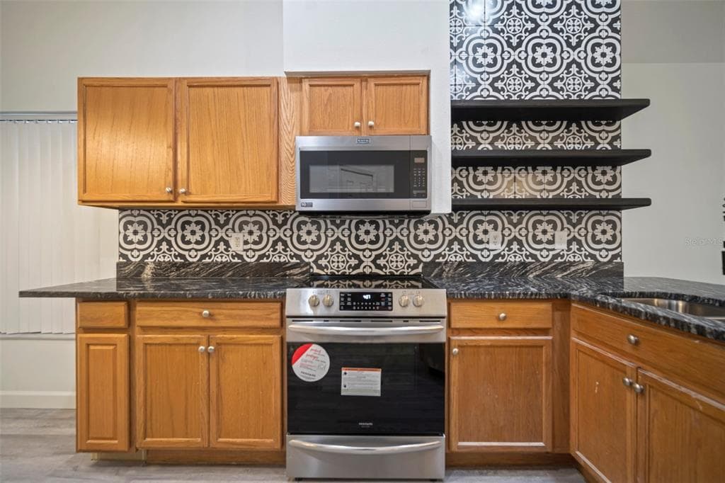 3217 PINE TOP DRIVE, VALRICO, FL 33594 photo 3