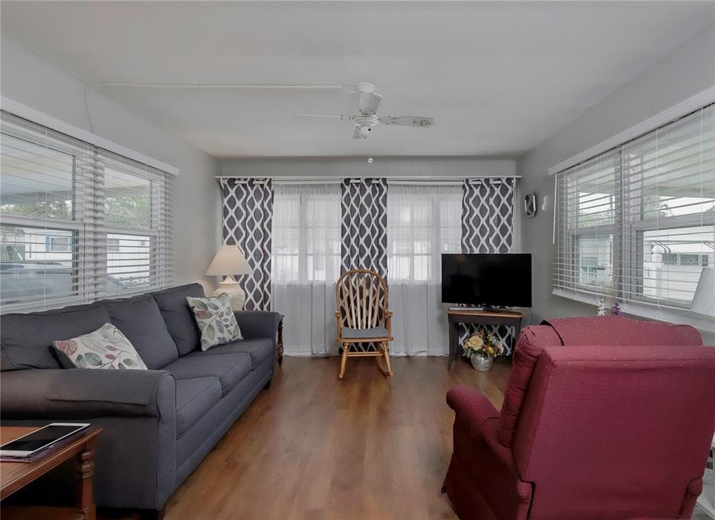 4235 72ND WAY Unit 99, Street PETERSBURG, FL 33709 photo 4