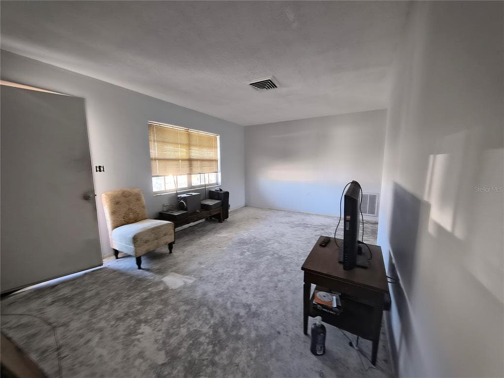 9637 MARLINTON LANE, PORT RICHEY, FL 34668 photo 2