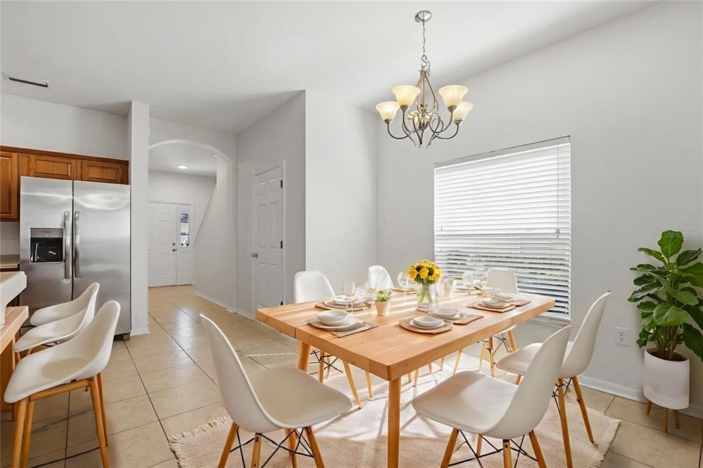 1125 ANDREW AVILES CIRCLE, TAMPA, FL 33619 photo 4