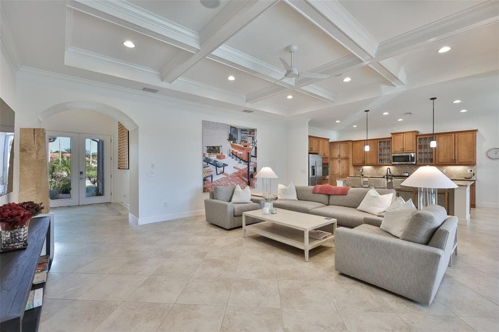 2233 PEBBLE BEACH BOULEVARD, SUN CITY CENTER, FL 33573 photo 3