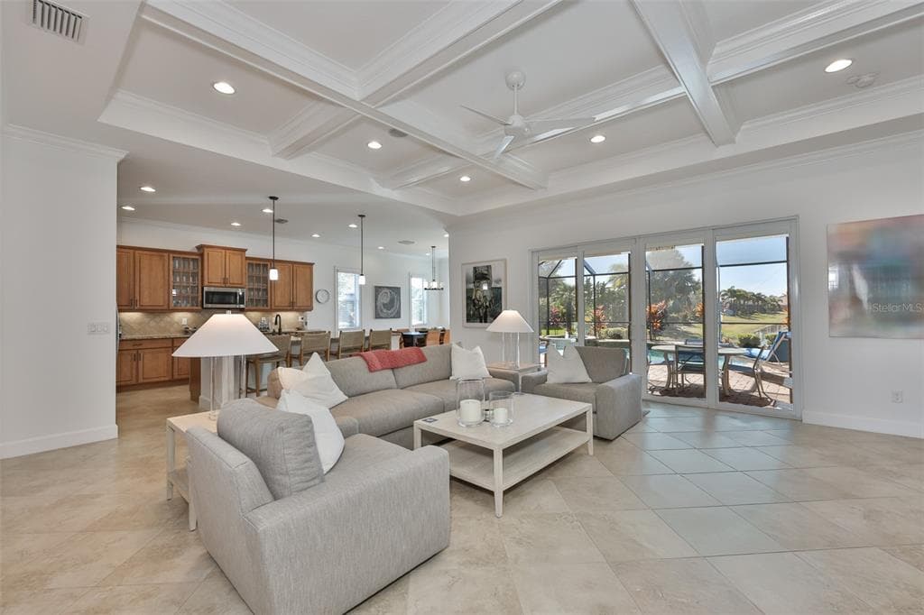 2233 PEBBLE BEACH BOULEVARD, SUN CITY CENTER, FL 33573 photo 4