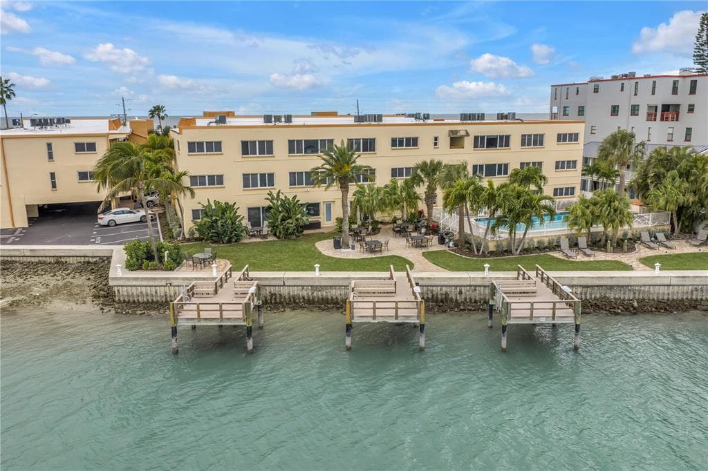 10265 GULF BOULEVARD Unit B315, Street PETERSBURG, FL 33706