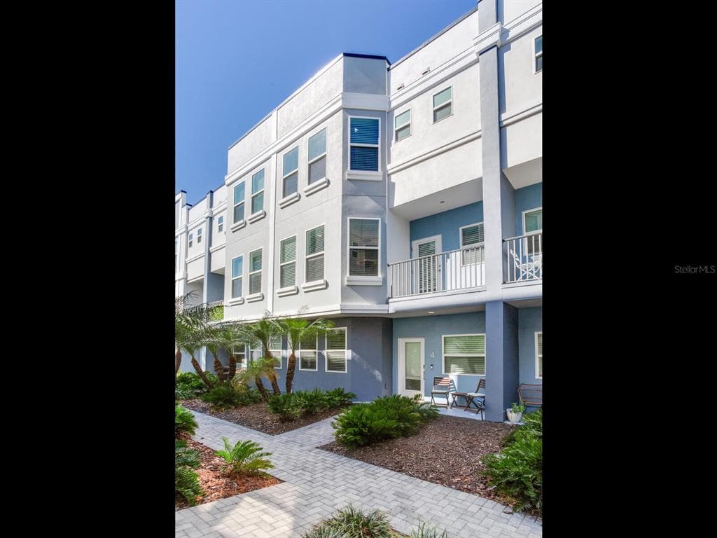 1524 FIG STREET Unit 4, TAMPA, FL 33606 photo 3