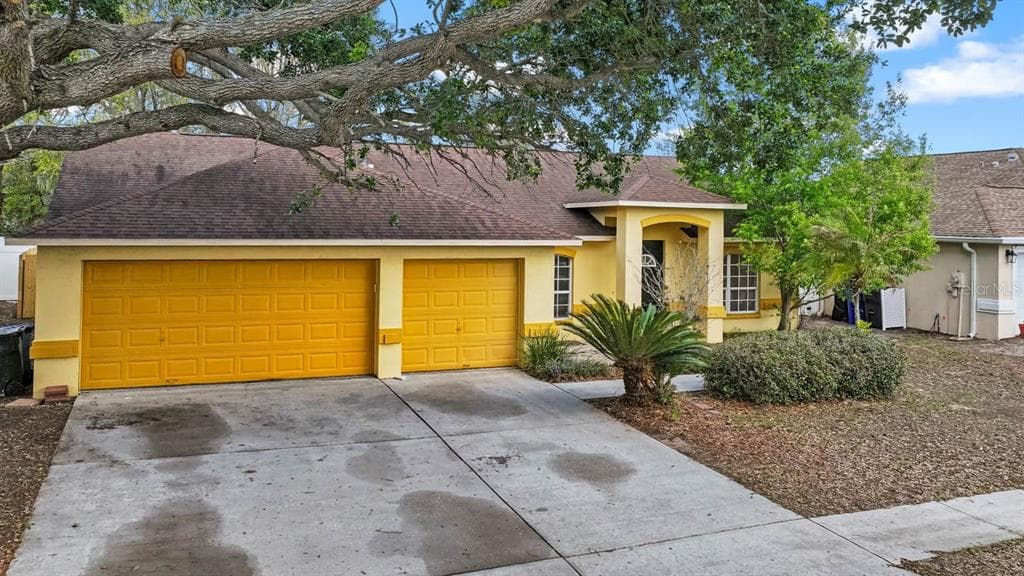 11301 ANDY DRIVE, RIVERVIEW, FL 33569 photo 2