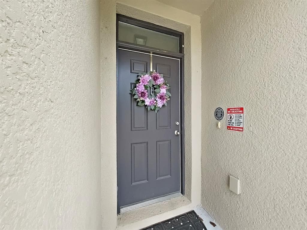 8112 BILSTON VILLAGE LANE, GIBSONTON, FL 33534 photo 4