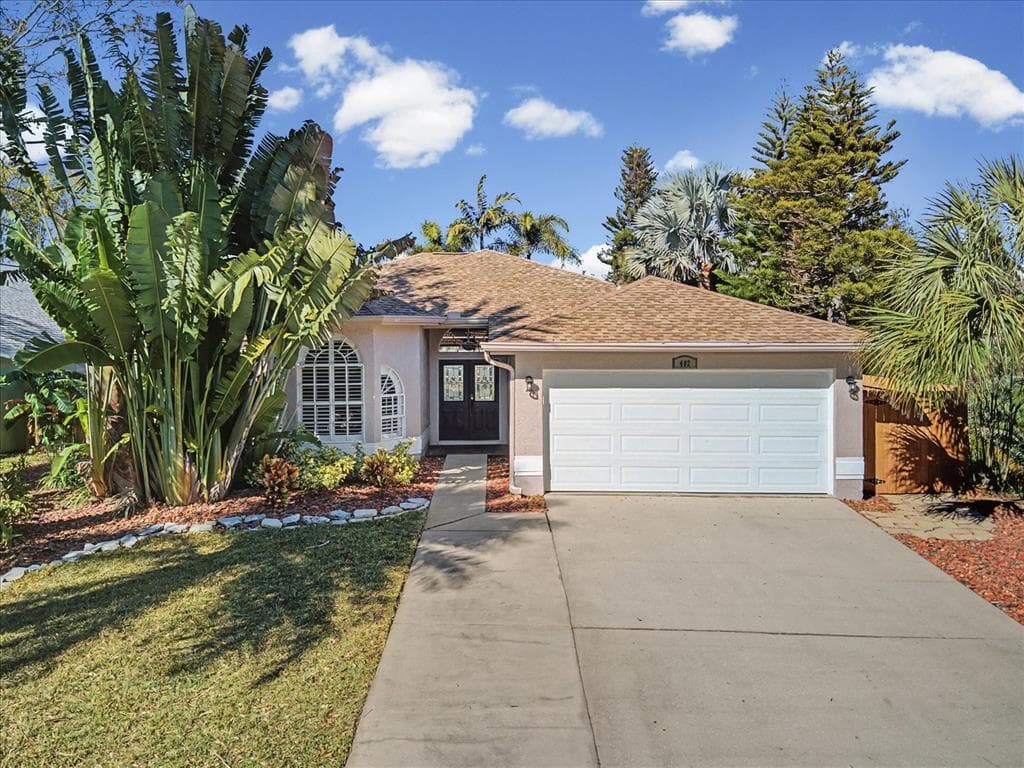 402 VILLAGE DRIVE, TARPON SPRINGS, FL 34689