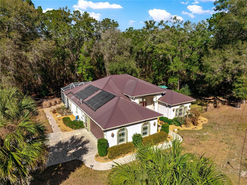 10100 WAYLAND AVENUE, CITRUS SPRINGS, FL 34434 photo 2