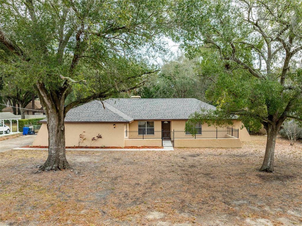 905 STANBERRY DRIVE, BRANDON, FL 33511