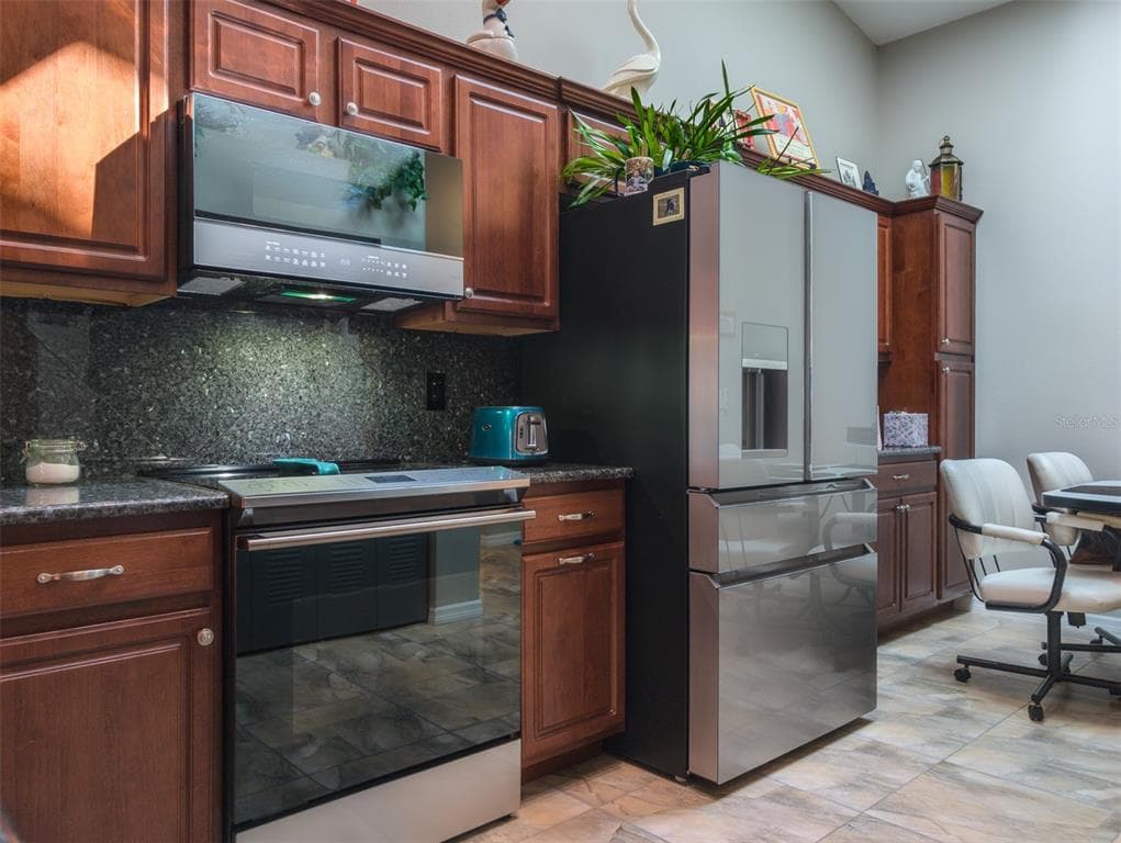 39650 Highway 19 N Unit 833, TARPON SPRINGS, FL 34689 photo 4